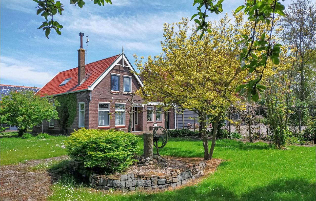 Gorgeous Home In Scharendijke With Kitchen Экстерьер фото