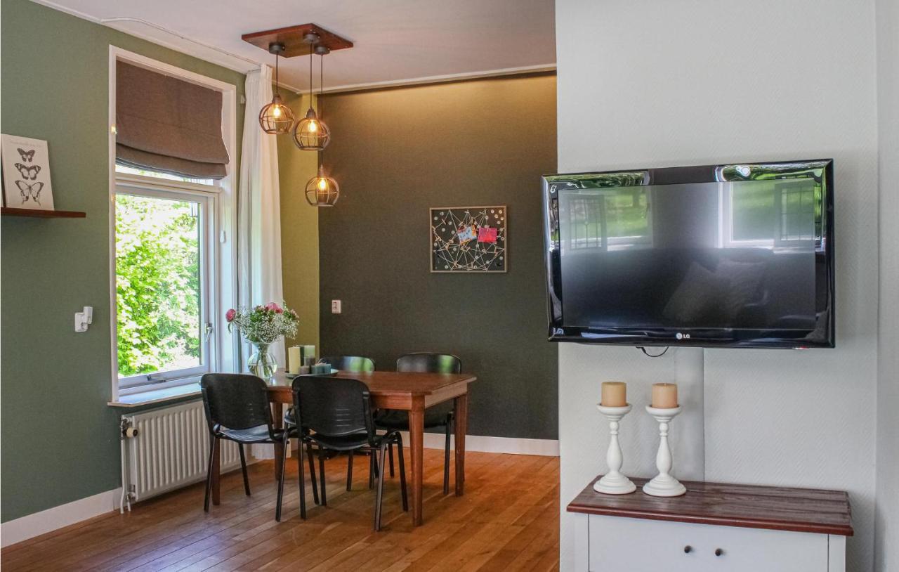 Gorgeous Home In Scharendijke With Kitchen Экстерьер фото